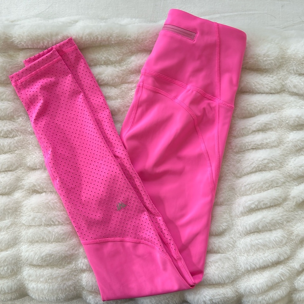 💖BARBIE PINK IVL COLLECTIVE LEGGINGS💖 Size 4